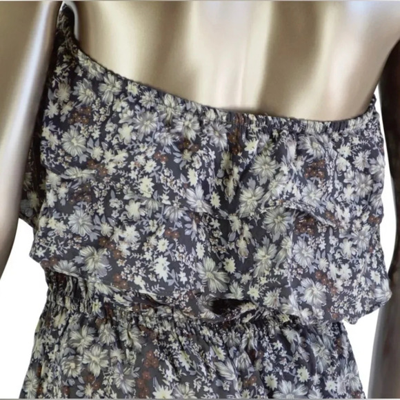 NWT Blu Moon Floral Ruffle Short Romper Sz 2 - Picture 7 of 8